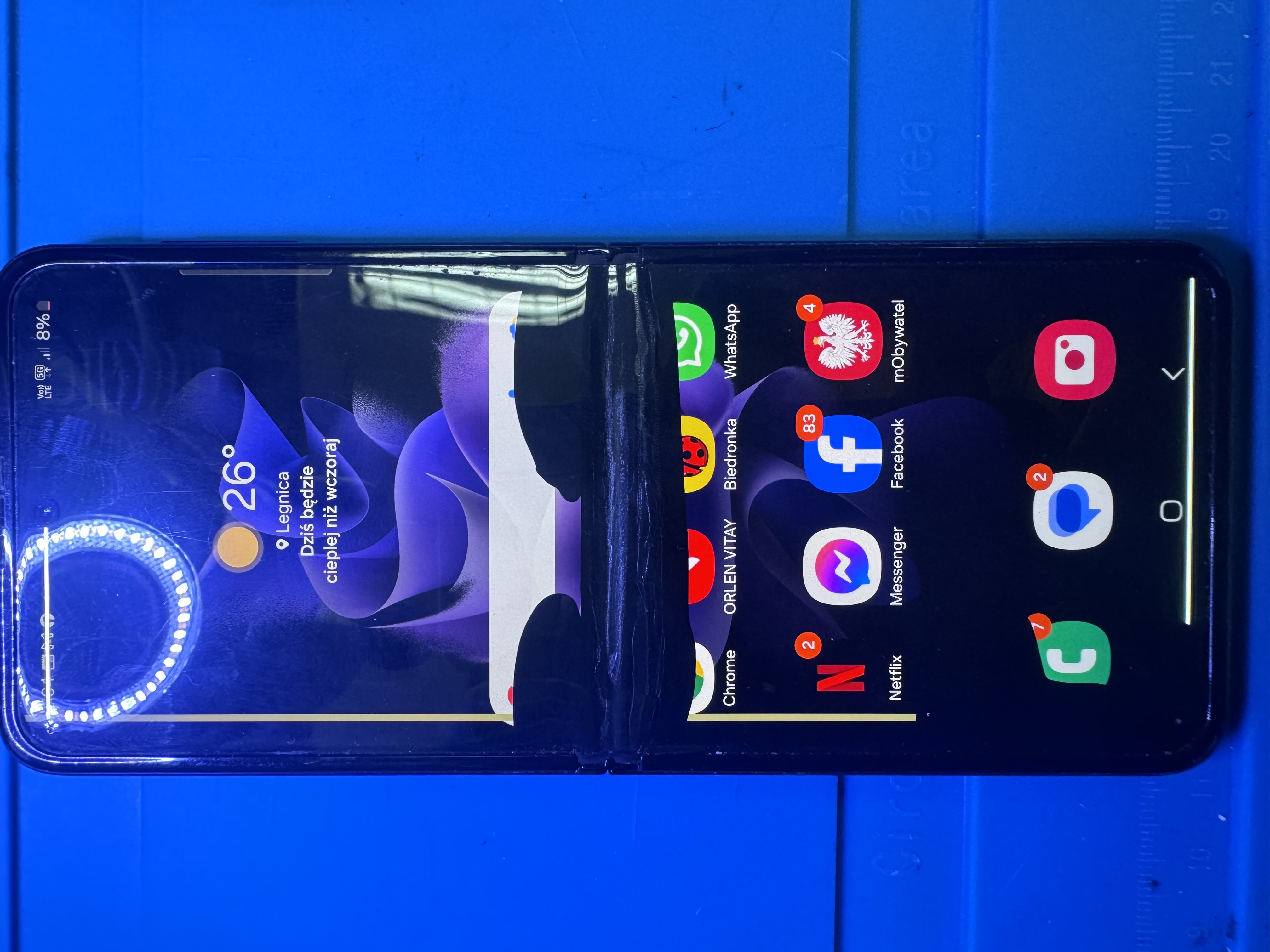 Samsung Galaxy Z Flip3 przed wymianą wyświetlacza
